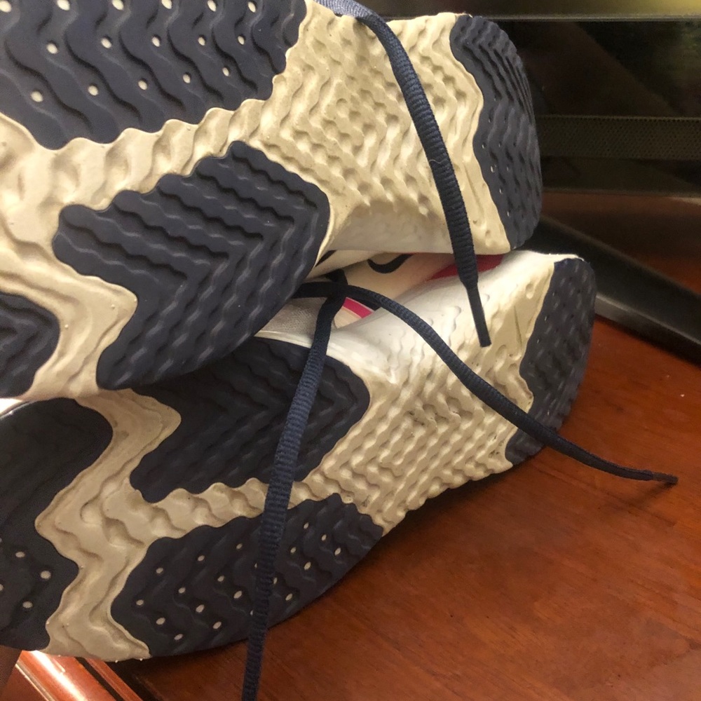 Nike React Shoes - image 6